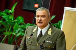 Ünnepi koszorúzás és állománygyűlés a Kar napja alkalmából - HHK-17